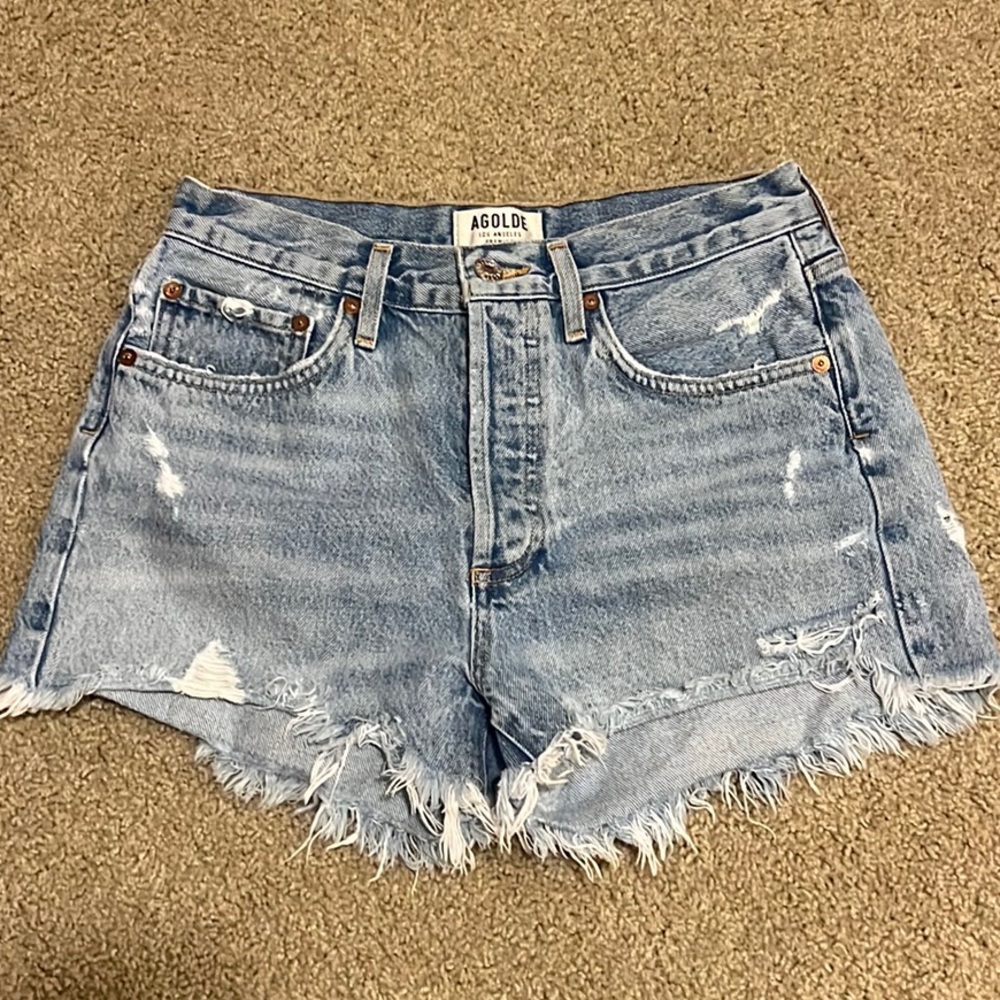AGOLDE Parker shorts in Waterfall. Size 25